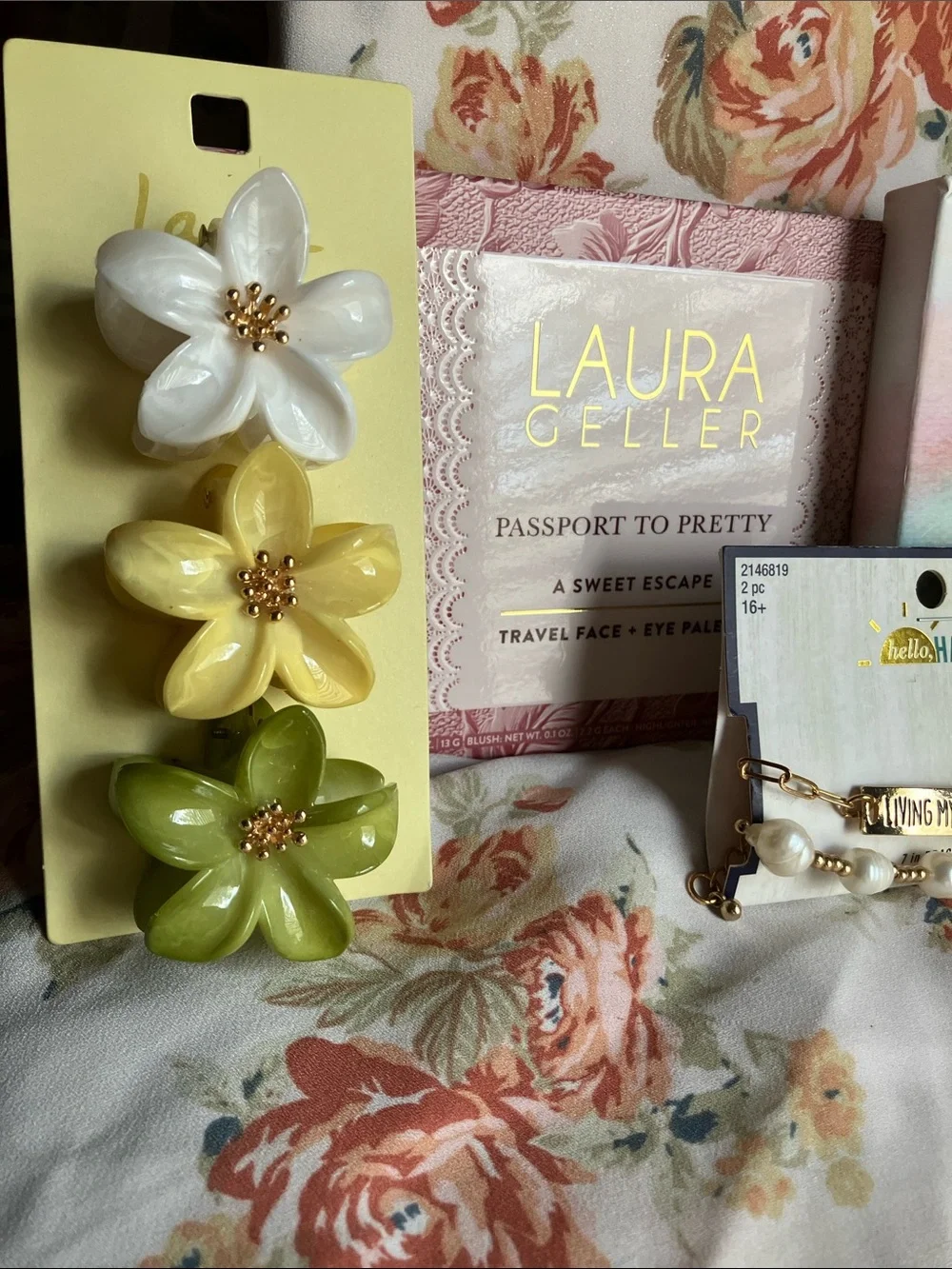 Laura Geller-& Watercolor Multi Eyeshadow Palettes& travel, face, & eye palette
